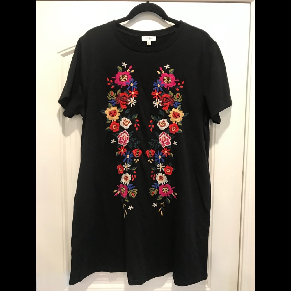Umgee embroidered dress